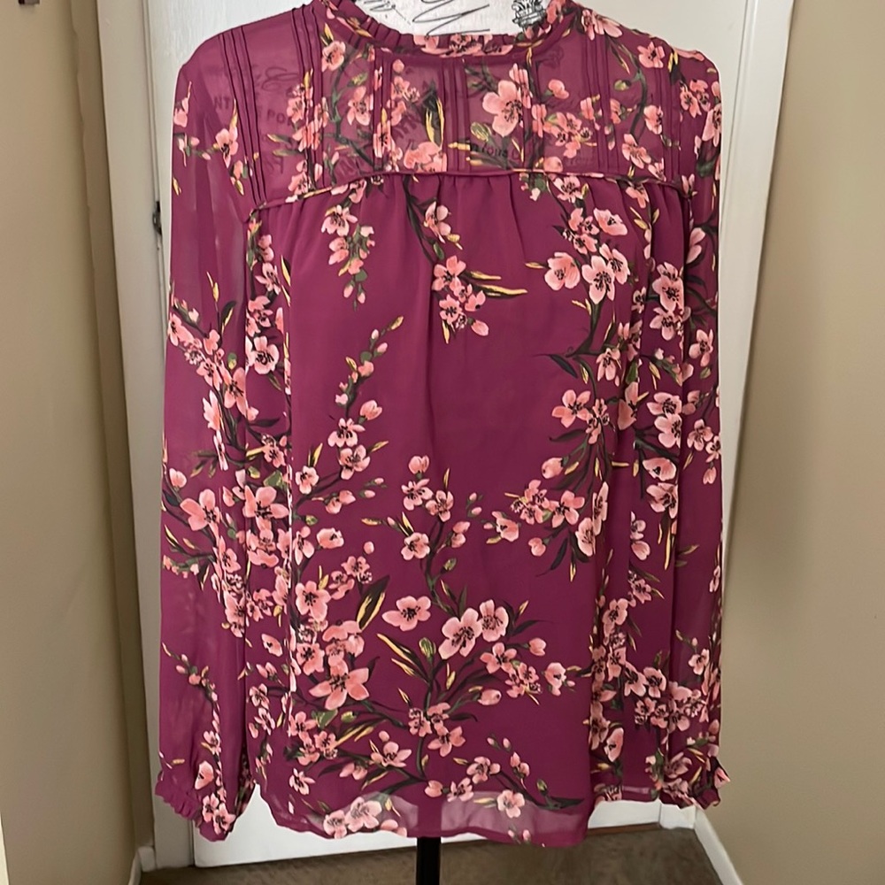 DR2 top beautiful colors silky feel flowing size medium